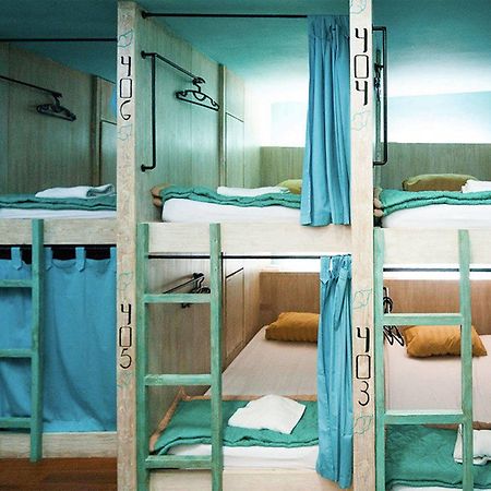 קוטה לומבוק Nau Here Hostel מראה חיצוני תמונה