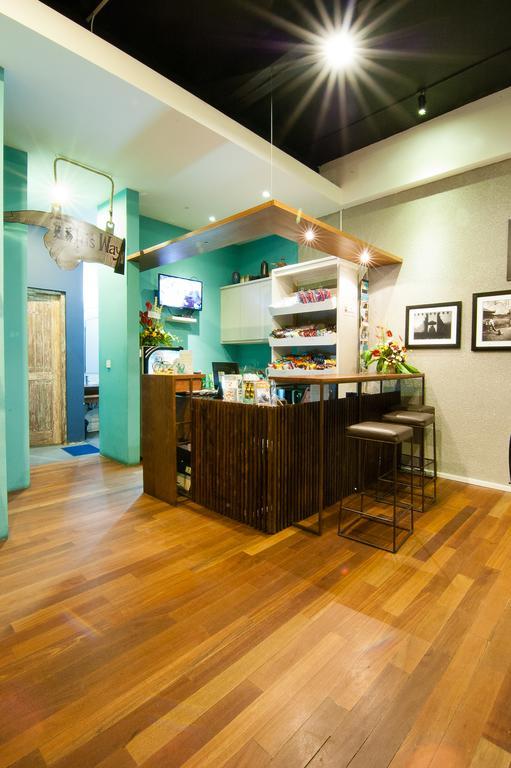 קוטה לומבוק Nau Here Hostel חדר תמונה