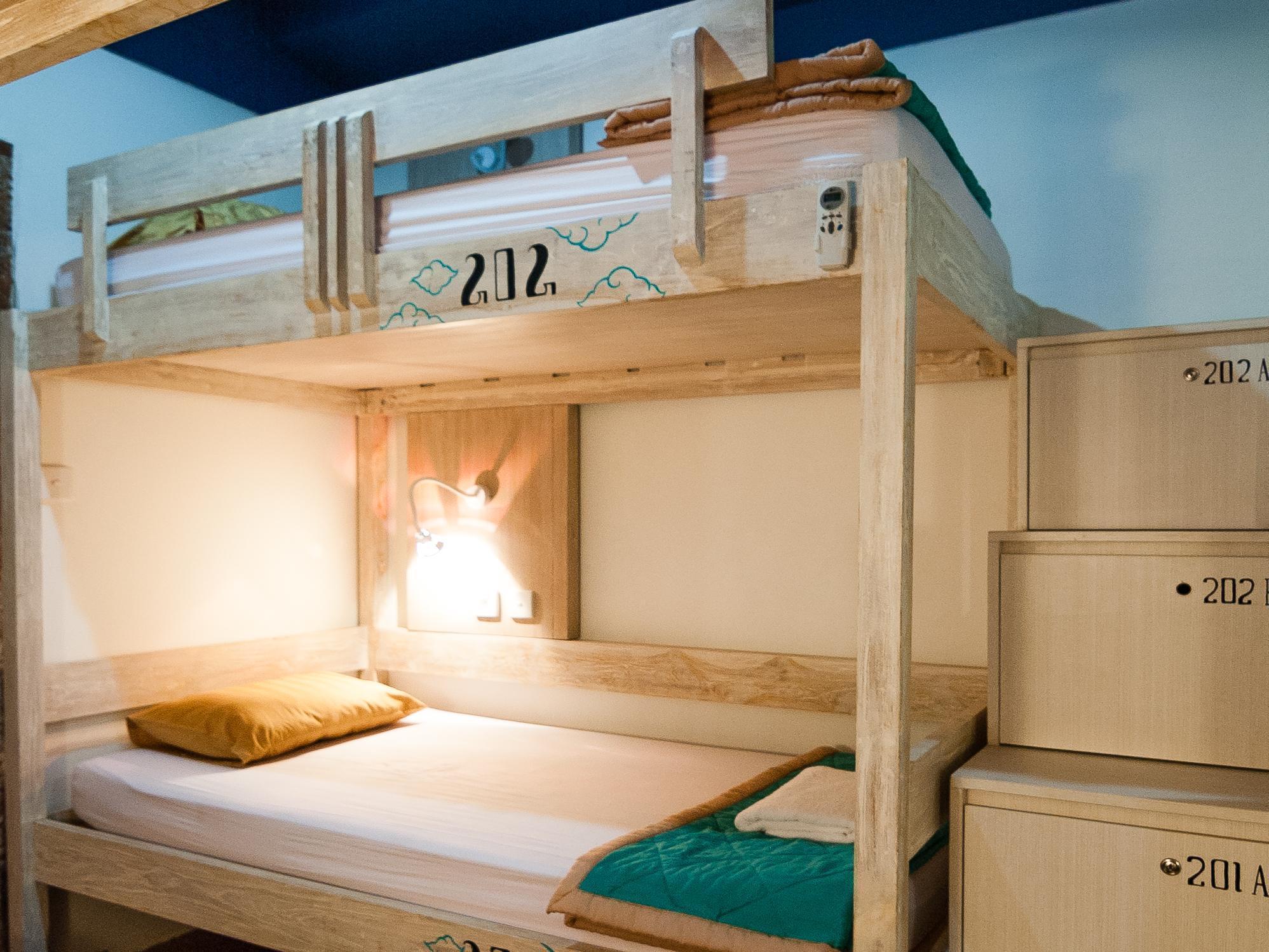 קוטה לומבוק Nau Here Hostel מראה חיצוני תמונה