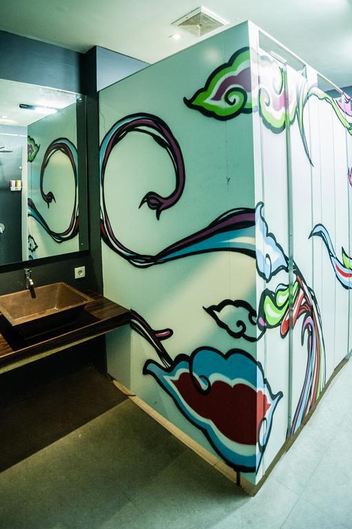 קוטה לומבוק Nau Here Hostel מראה חיצוני תמונה