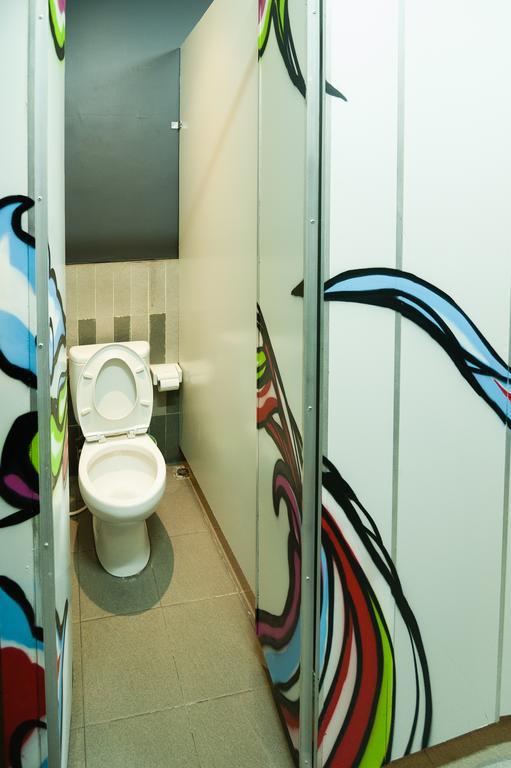קוטה לומבוק Nau Here Hostel מראה חיצוני תמונה