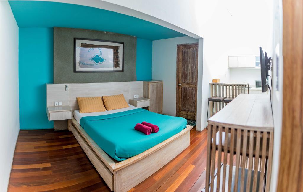 קוטה לומבוק Nau Here Hostel מראה חיצוני תמונה