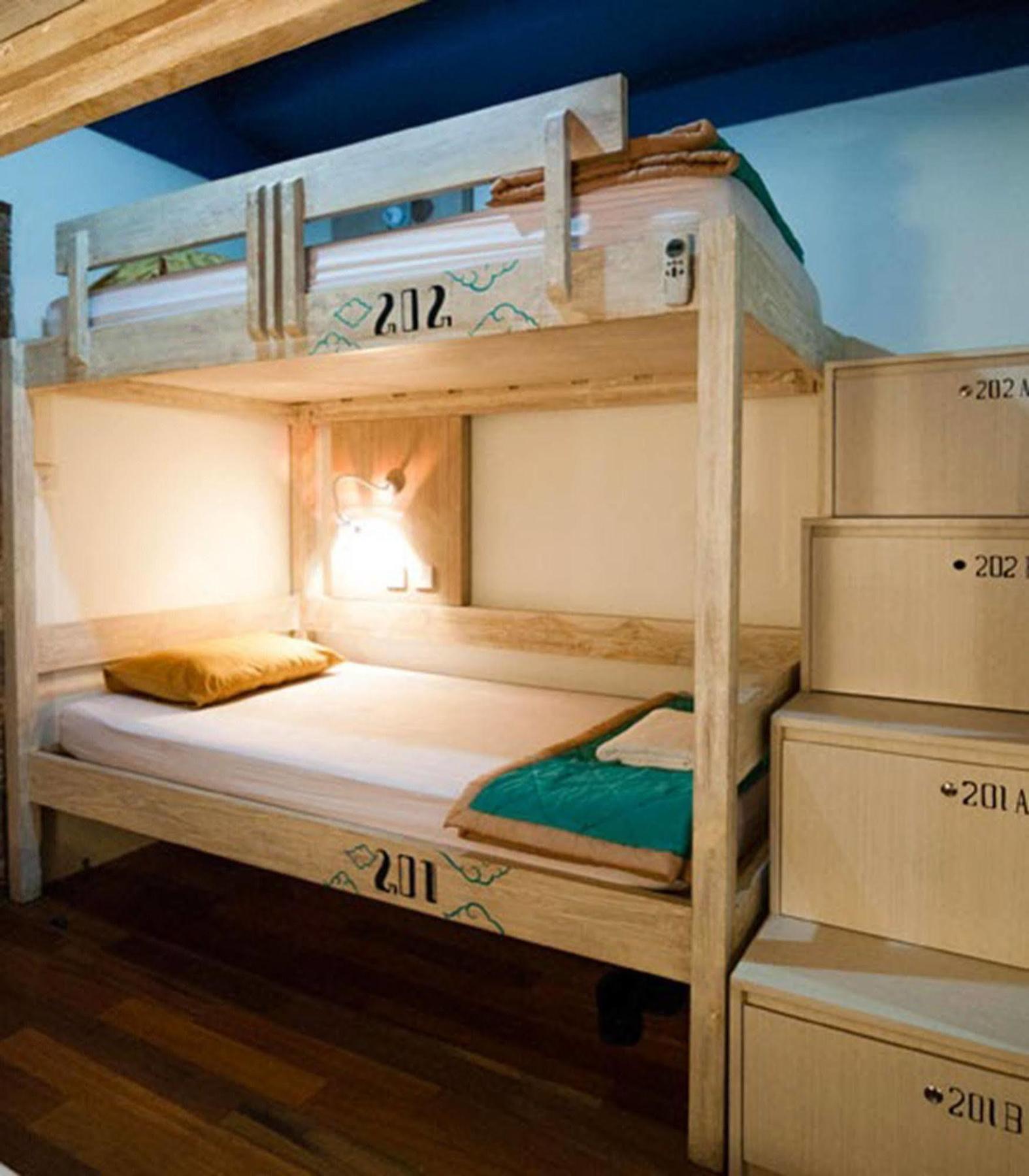 קוטה לומבוק Nau Here Hostel מראה חיצוני תמונה
